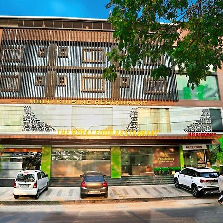 Kb Residency Hotel Kozhikode Bagian luar foto