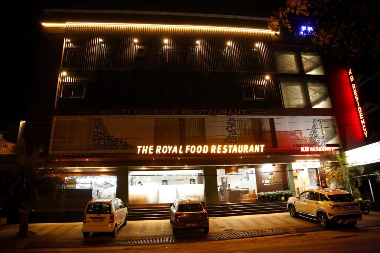 Kb Residency Hotel Kozhikode Bagian luar foto