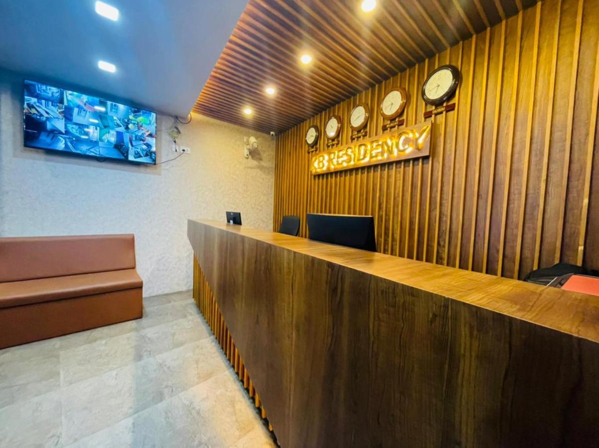 Kb Residency Hotel Kozhikode Bagian luar foto