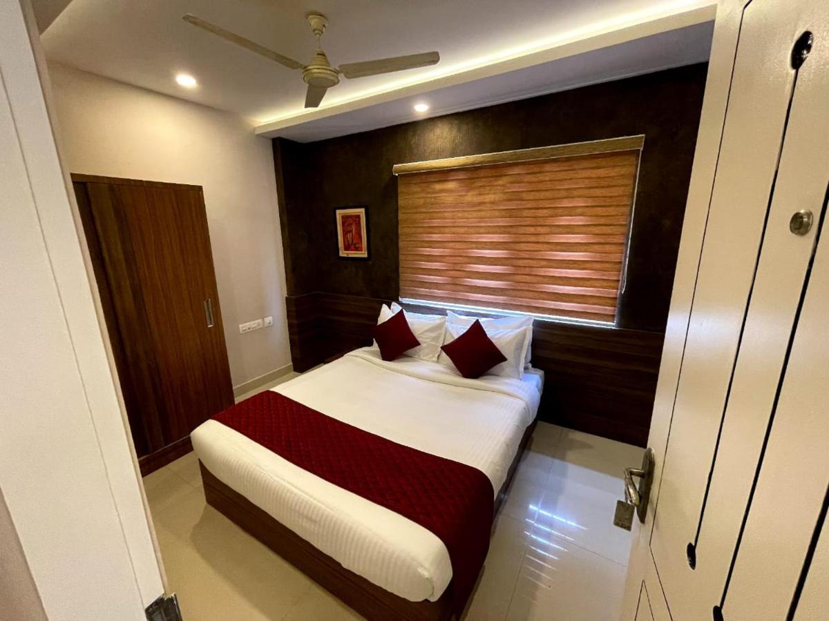 Kb Residency Hotel Kozhikode Bagian luar foto