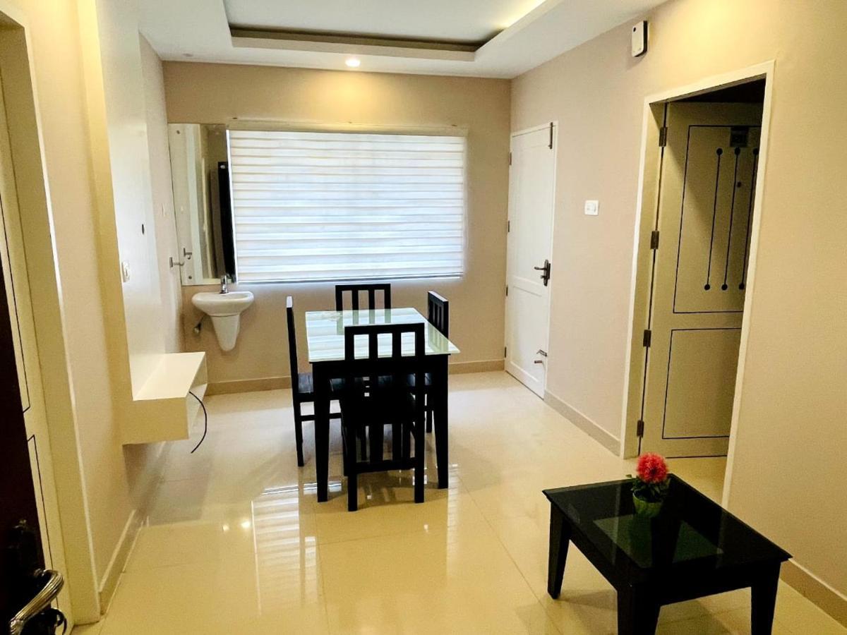 Kb Residency Hotel Kozhikode Bagian luar foto